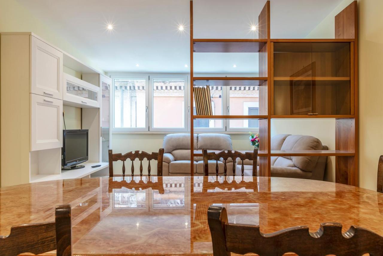Termini Station Elegant And Roomy Apartment Rome Exterior photo